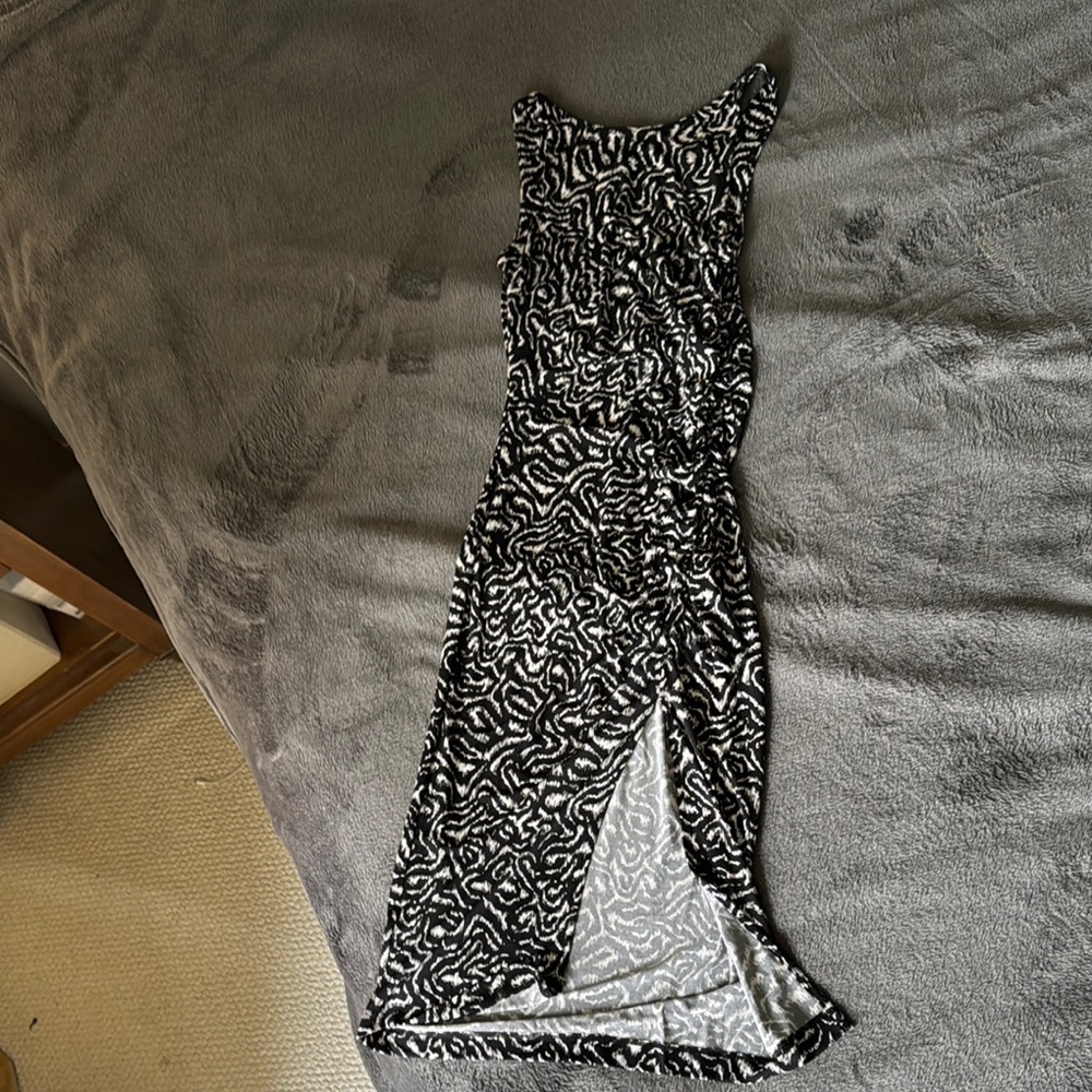 Elegant Black and White Patterned Dress with slit